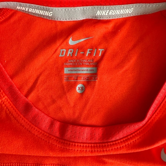 Nike Dry-Fit Set in XS in Blood Orange color - Picture 4 of 4